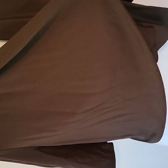 Ann Taylor swing crop sweater in chocolate brown, size Medium,  drape front - Picture 4 of 5